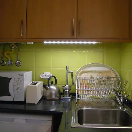 11 Steps Apartment