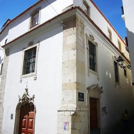Apartment 11 Steps Lisbon